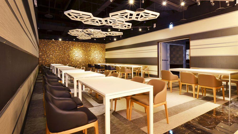 Airline Inn Green Park Way Ταϊχούνγκ Εξωτερικό φωτογραφία