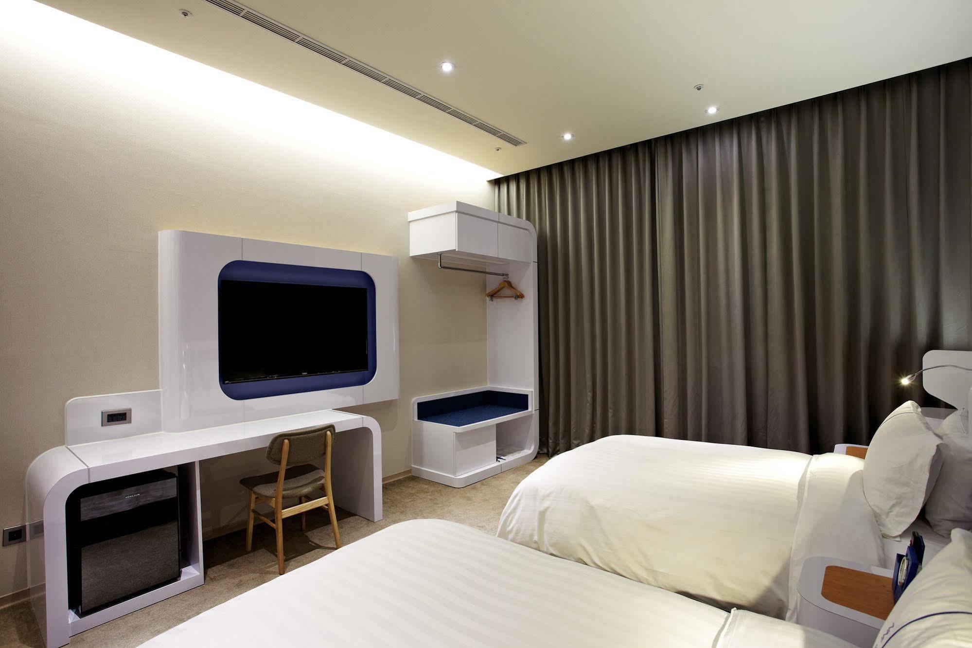 Airline Inn Green Park Way Ταϊχούνγκ Εξωτερικό φωτογραφία